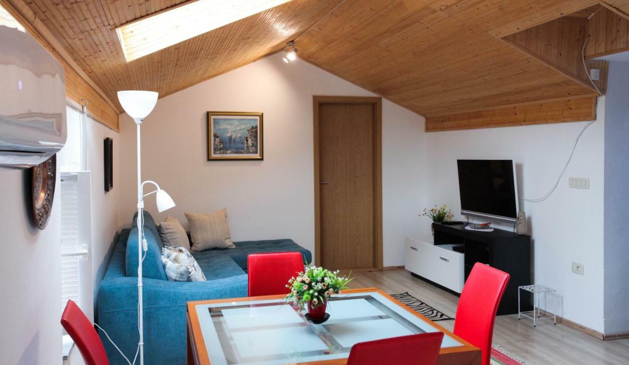Holiday Homes Mirjana Mošćenička Draga Exteriör bild
