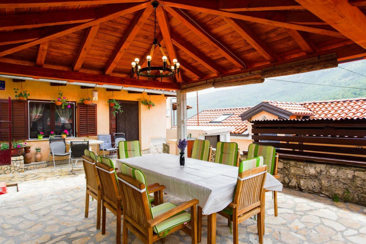 Holiday Homes Mirjana Mošćenička Draga Exteriör bild